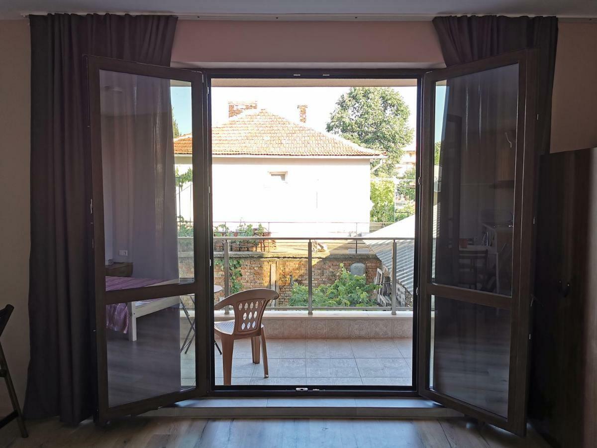 Kazak Hotel Obzor Bagian luar foto